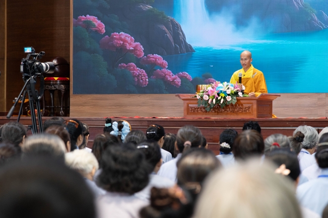 Nhập khóa Khóa tu Phật thất - lần 107