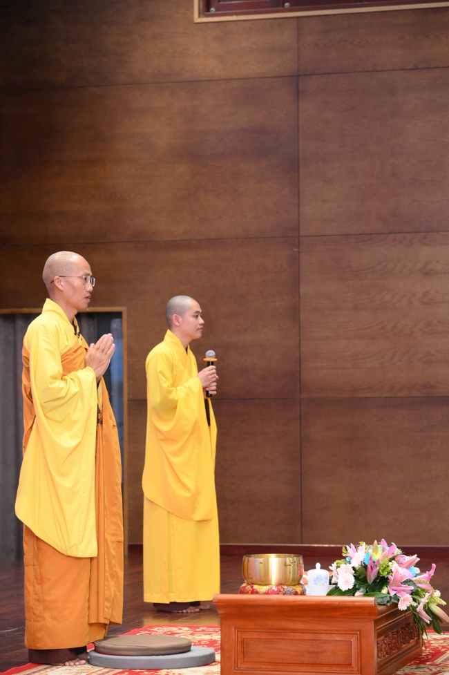 Nhập khóa Khóa tu Phật thất - lần 107