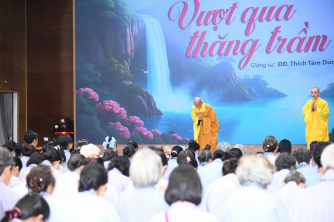 Nhập khóa Khóa tu Phật thất - lần 107