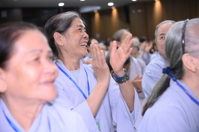 Pháp thoại Lời nhắn gửi sau cùng của thiên tài Steve Jobs” – Thượng toạ Thích Phước Tiến | Khóa tu Phật thất 107.