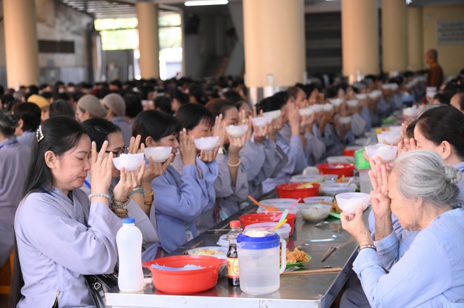 Pháp thoại Lời nhắn gửi sau cùng của thiên tài Steve Jobs” – Thượng toạ Thích Phước Tiến | Khóa tu Phật thất 107.