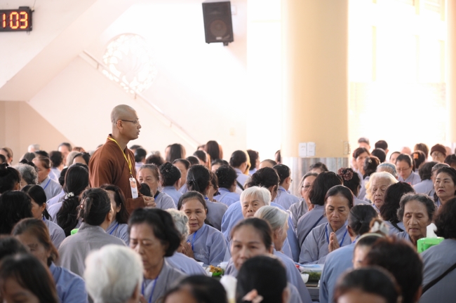 Pháp thoại Lời nhắn gửi sau cùng của thiên tài Steve Jobs” – Thượng toạ Thích Phước Tiến | Khóa tu Phật thất 107.