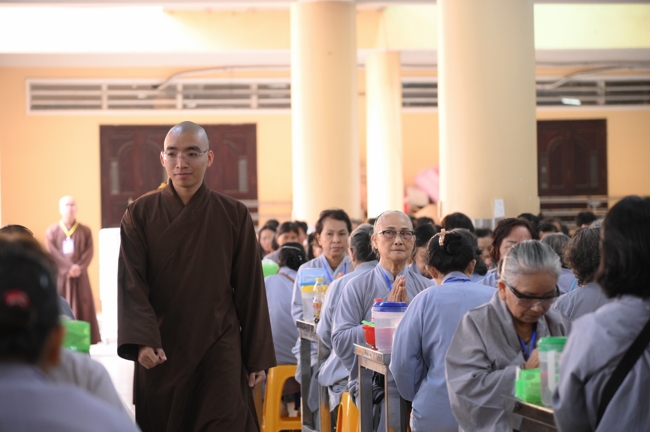 Pháp thoại Lời nhắn gửi sau cùng của thiên tài Steve Jobs” – Thượng toạ Thích Phước Tiến | Khóa tu Phật thất 107.