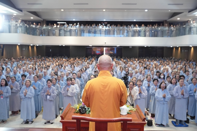 Pháp thoại Lời nhắn gửi sau cùng của thiên tài Steve Jobs” – Thượng toạ Thích Phước Tiến | Khóa tu Phật thất 107.