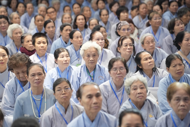 Pháp thoại Lời nhắn gửi sau cùng của thiên tài Steve Jobs” – Thượng toạ Thích Phước Tiến | Khóa tu Phật thất 107.