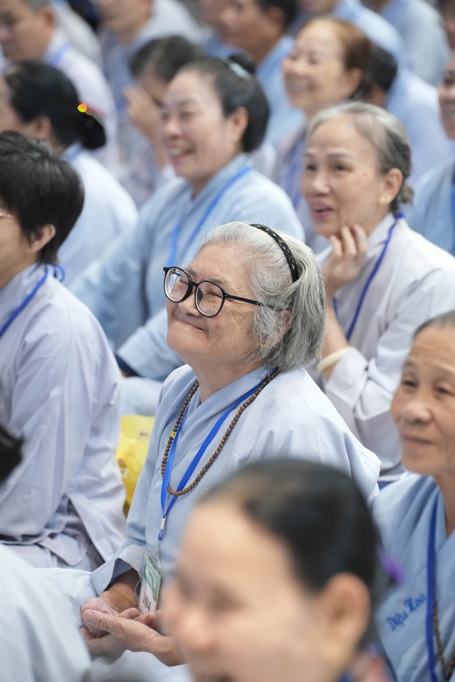 Pháp thoại Lời nhắn gửi sau cùng của thiên tài Steve Jobs” – Thượng toạ Thích Phước Tiến | Khóa tu Phật thất 107.