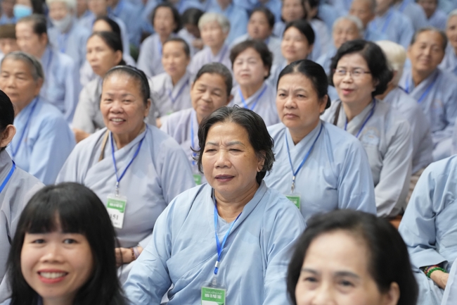 Pháp thoại Lời nhắn gửi sau cùng của thiên tài Steve Jobs” – Thượng toạ Thích Phước Tiến | Khóa tu Phật thất 107.