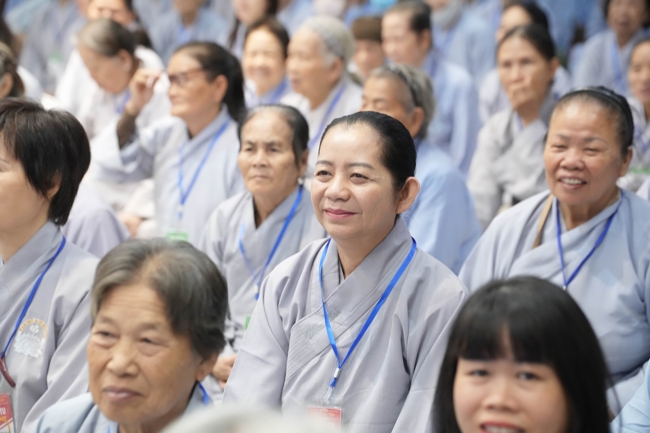 Pháp thoại Lời nhắn gửi sau cùng của thiên tài Steve Jobs” – Thượng toạ Thích Phước Tiến | Khóa tu Phật thất 107.