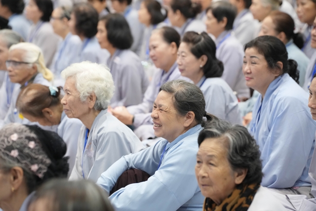 Pháp thoại Lời nhắn gửi sau cùng của thiên tài Steve Jobs” – Thượng toạ Thích Phước Tiến | Khóa tu Phật thất 107.