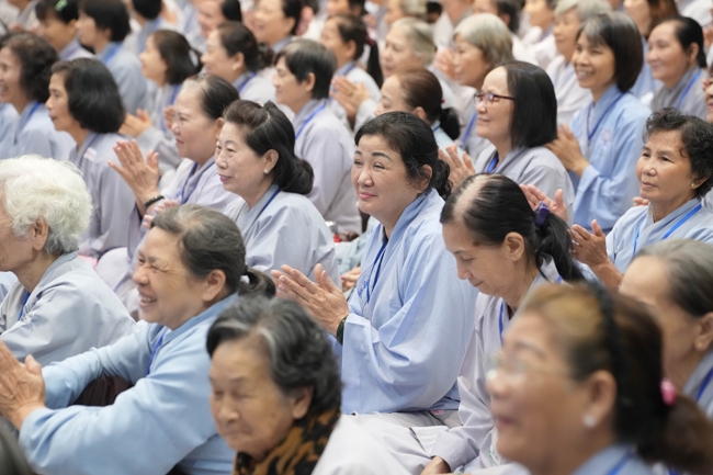 Pháp thoại Lời nhắn gửi sau cùng của thiên tài Steve Jobs” – Thượng toạ Thích Phước Tiến | Khóa tu Phật thất 107.