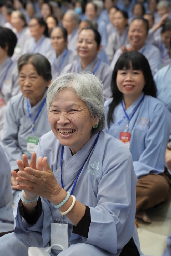 Pháp thoại Lời nhắn gửi sau cùng của thiên tài Steve Jobs” – Thượng toạ Thích Phước Tiến | Khóa tu Phật thất 107.