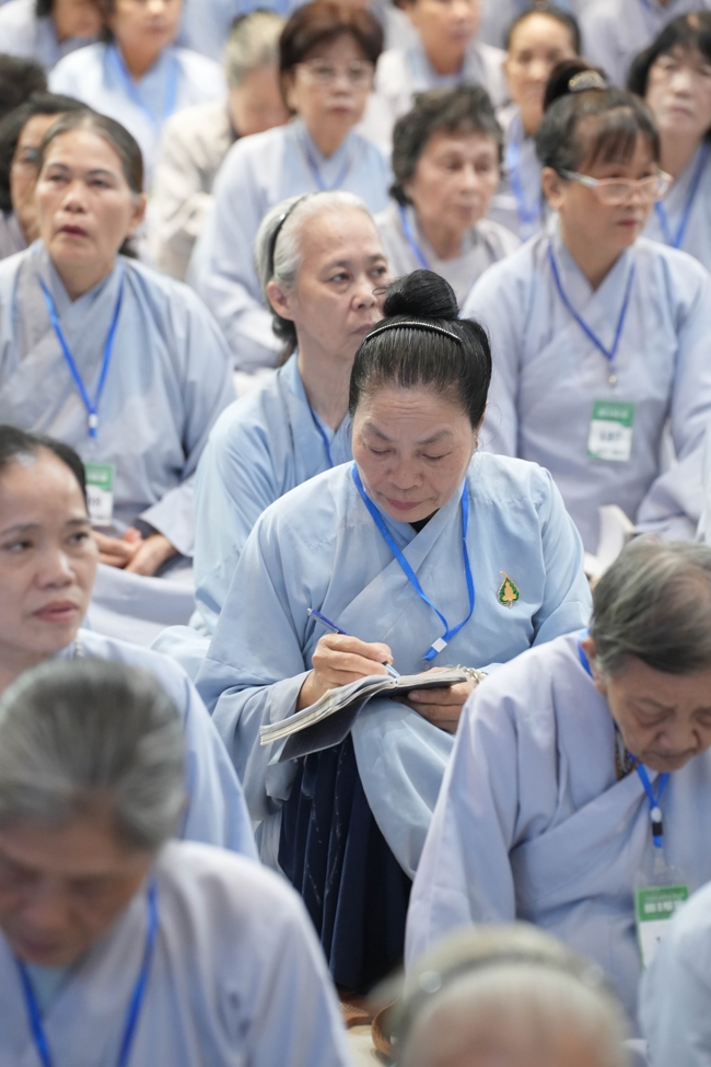 Pháp thoại Lời nhắn gửi sau cùng của thiên tài Steve Jobs” – Thượng toạ Thích Phước Tiến | Khóa tu Phật thất 107.