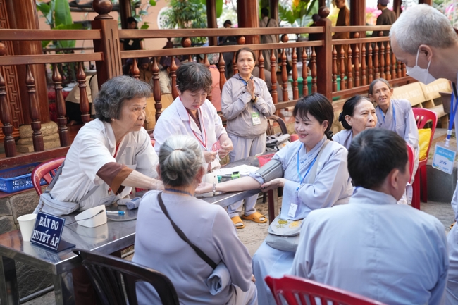 Pháp thoại Lời nhắn gửi sau cùng của thiên tài Steve Jobs” – Thượng toạ Thích Phước Tiến | Khóa tu Phật thất 107.