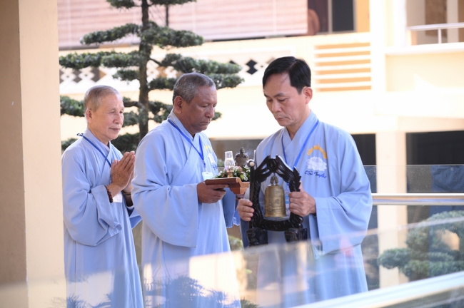 Pháp thoại Lời nhắn gửi sau cùng của thiên tài Steve Jobs” – Thượng toạ Thích Phước Tiến | Khóa tu Phật thất 107.