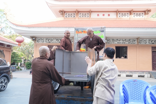 Chương trình từ thiện “Phương tiện nghĩa tình” - Ngày 02/01/2026 (nhằm 14/11 Ất Tỵ)