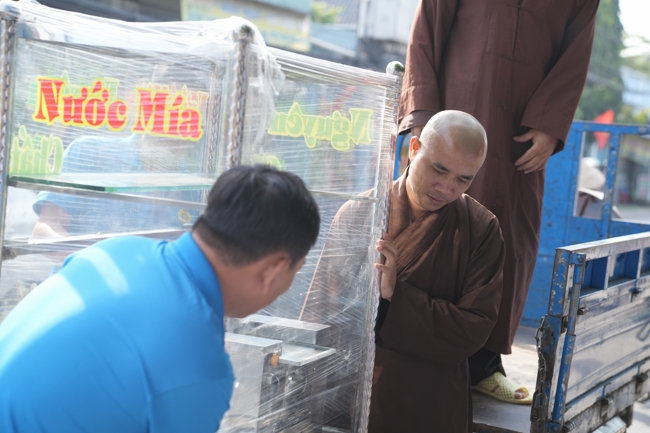 Chương trình từ thiện “Phương tiện nghĩa tình” - Ngày 02/01/2026 (nhằm 14/11 Ất Tỵ)