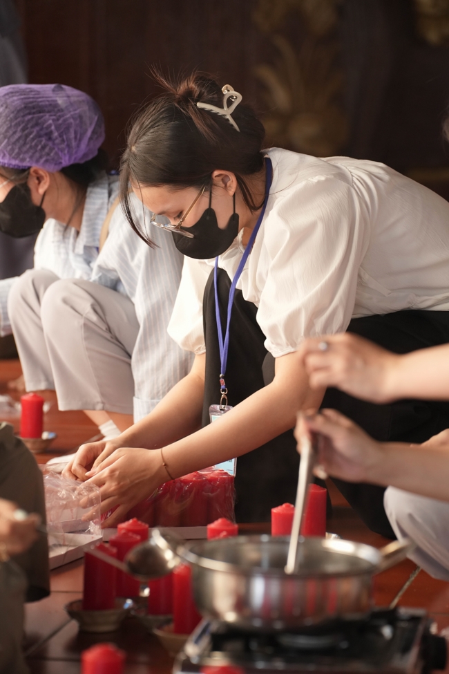 Công tác chuẩn bị đại lễ hoa đăng kỷ niệm đức Phật A-di-đà năm 2026