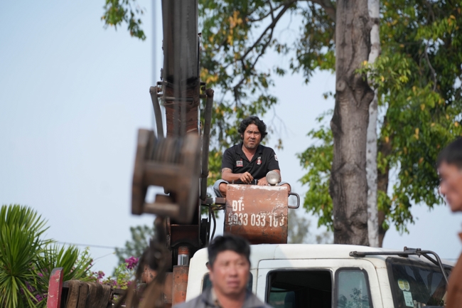 Công tác chuẩn bị đại lễ hoa đăng kỷ niệm đức Phật A-di-đà năm 2026