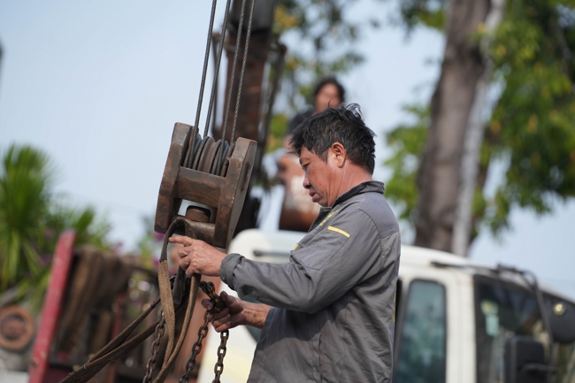 Công tác chuẩn bị đại lễ hoa đăng kỷ niệm đức Phật A-di-đà năm 2026