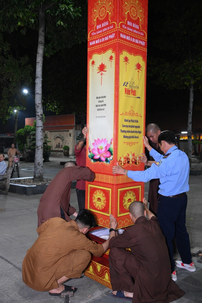 Công tác chuẩn bị đại lễ hoa đăng kỷ niệm đức Phật A-di-đà năm 2026