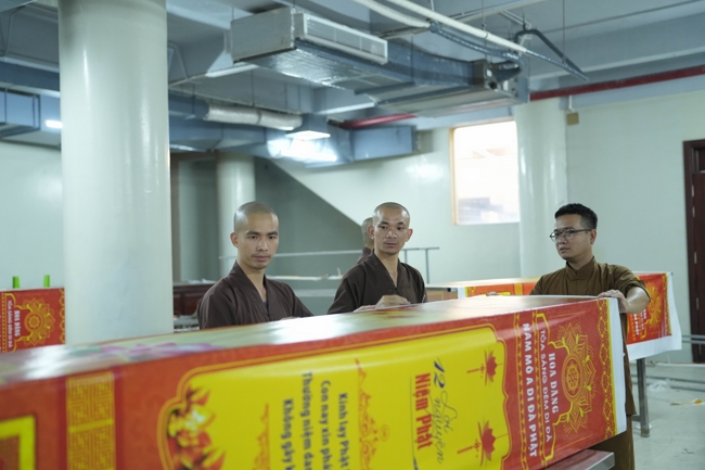 Công tác chuẩn bị đại lễ hoa đăng kỷ niệm đức Phật A-di-đà năm 2026