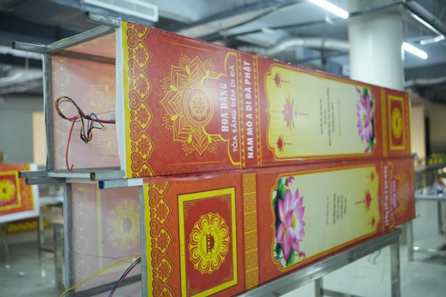 Công tác chuẩn bị đại lễ hoa đăng kỷ niệm đức Phật A-di-đà năm 2026