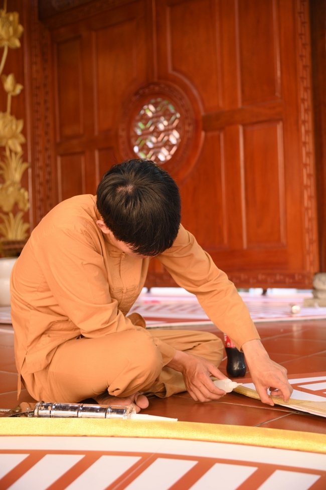 Công tác chuẩn bị đại lễ hoa đăng kỷ niệm đức Phật A-di-đà năm 2026