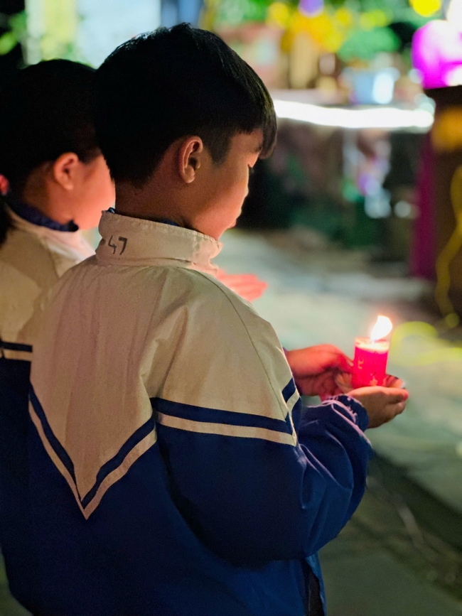 Chùa Đống Cao – Thanh Hóa: Lễ Hoa đăng mừng ngày khánh đản Đức Phật A Di Đà và đón năm mới 2026