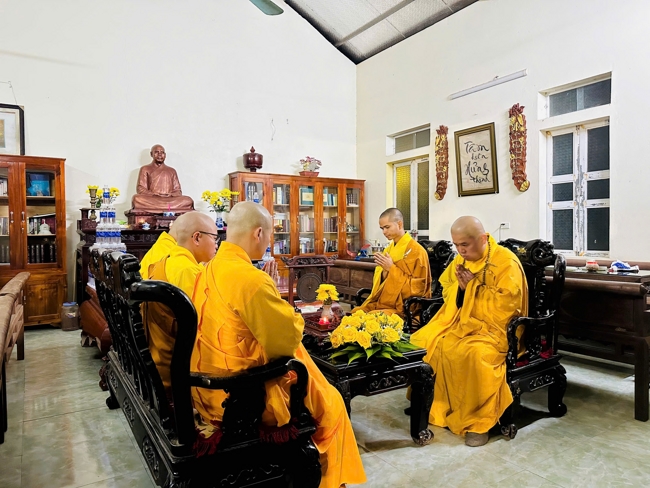 Chùa Đống Cao – Thanh Hóa: Lễ Hoa đăng mừng ngày khánh đản Đức Phật A Di Đà và đón năm mới 2026