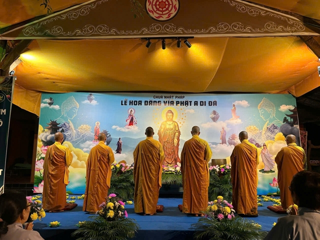 Chùa Nhất Pháp - Đồng Nai: Lễ Hoa đăng vía Đức Phật A Di Đà