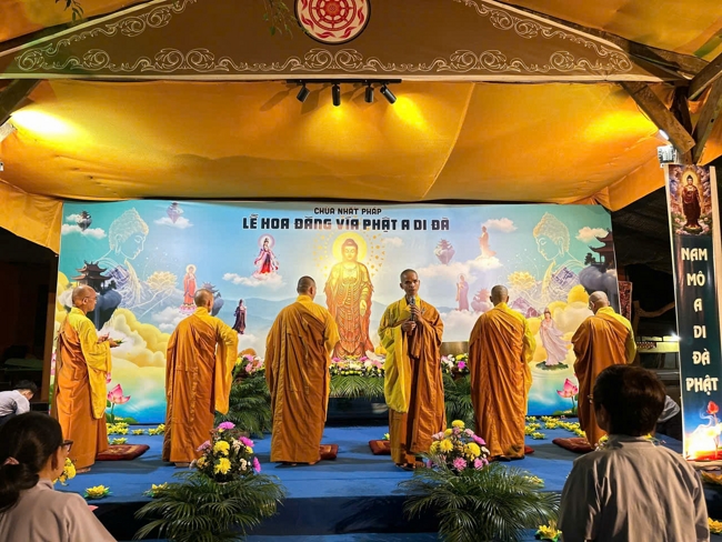 Chùa Nhất Pháp - Đồng Nai: Lễ Hoa đăng vía Đức Phật A Di Đà