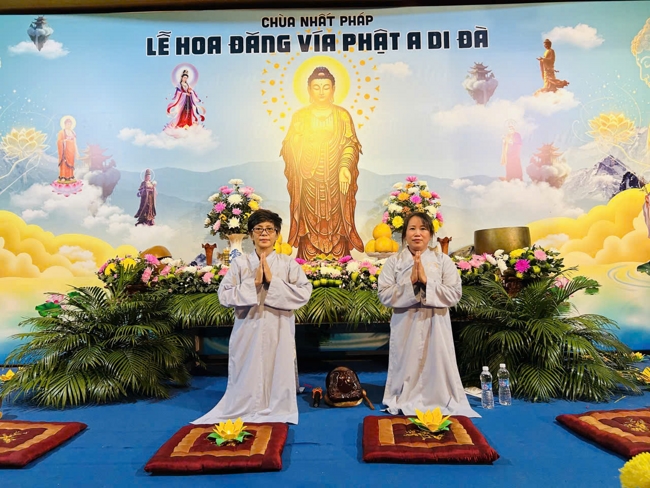 Chùa Nhất Pháp - Đồng Nai: Lễ Hoa đăng vía Đức Phật A Di Đà