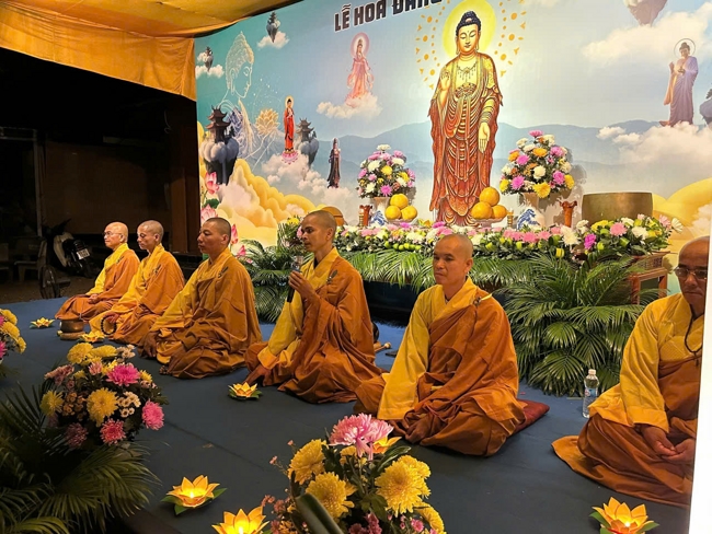 Chùa Nhất Pháp - Đồng Nai: Lễ Hoa đăng vía Đức Phật A Di Đà