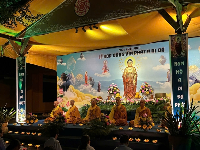 Chùa Nhất Pháp - Đồng Nai: Lễ Hoa đăng vía Đức Phật A Di Đà