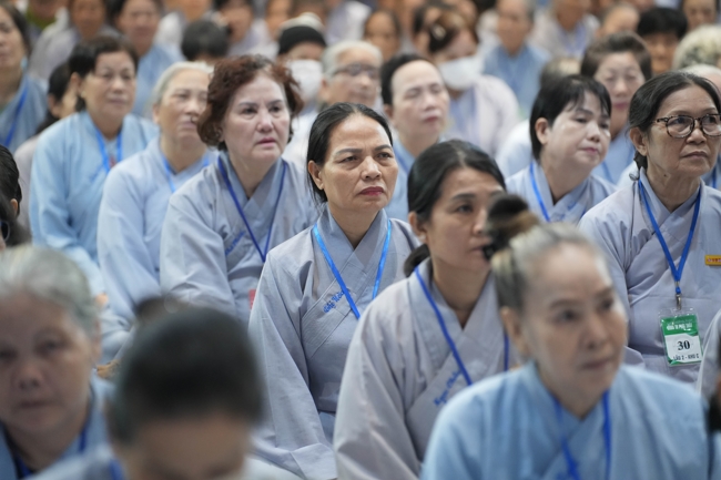 Pháp thoại “Suy nghĩ về tín ngưỡng và từ thiện” – Đại đức Thích Tâm Luân | Khóa tu Phật thất 107.