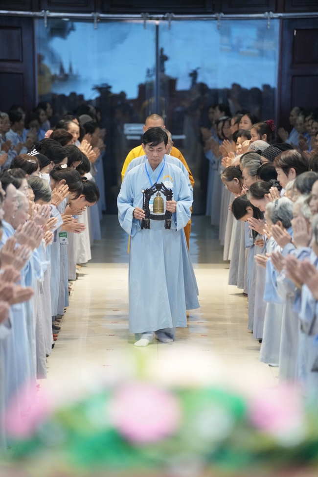 Pháp thoại “Suy nghĩ về tín ngưỡng và từ thiện” – Đại đức Thích Tâm Luân | Khóa tu Phật thất 107.