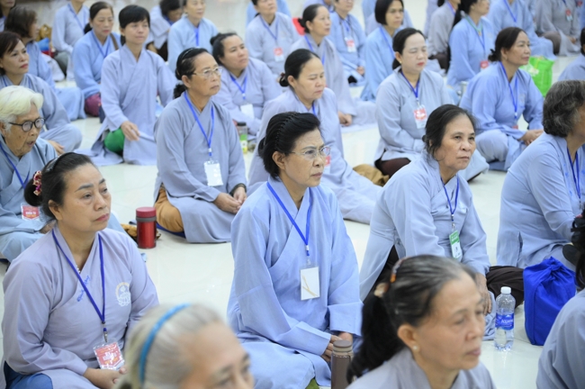 Pháp thoại “Suy nghĩ về tín ngưỡng và từ thiện” – Đại đức Thích Tâm Luân | Khóa tu Phật thất 107.