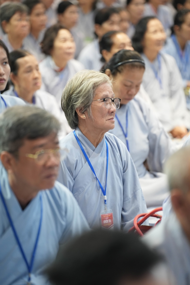 Pháp thoại “Suy nghĩ về tín ngưỡng và từ thiện” – Đại đức Thích Tâm Luân | Khóa tu Phật thất 107.