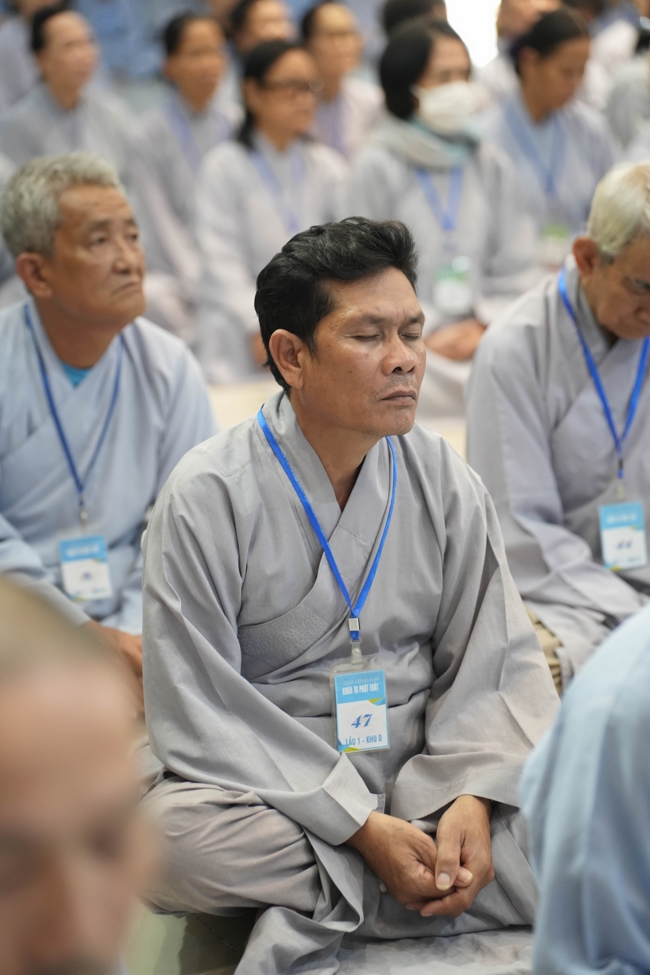 Pháp thoại “Suy nghĩ về tín ngưỡng và từ thiện” – Đại đức Thích Tâm Luân | Khóa tu Phật thất 107.