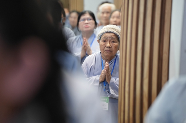 Pháp thoại “Suy nghĩ về tín ngưỡng và từ thiện” – Đại đức Thích Tâm Luân | Khóa tu Phật thất 107.