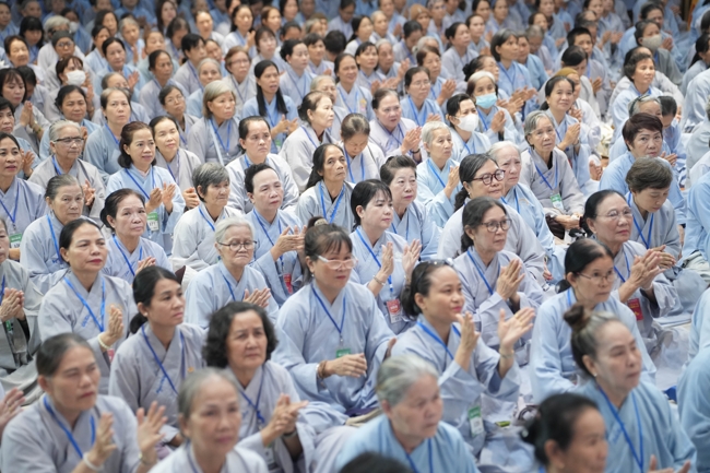 Pháp thoại Niệm Phật bền lâu không gián đoạn - TT. Thích Pháp Đăng | Khoá tu Phật thất 107.