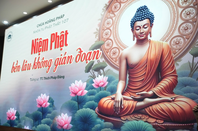 Pháp thoại Niệm Phật bền lâu không gián đoạn - TT. Thích Pháp Đăng | Khoá tu Phật thất 107.