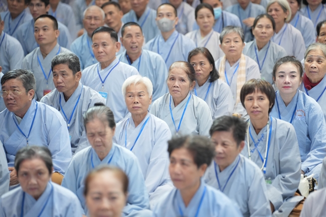 Pháp thoại Niệm Phật bền lâu không gián đoạn - TT. Thích Pháp Đăng | Khoá tu Phật thất 107.