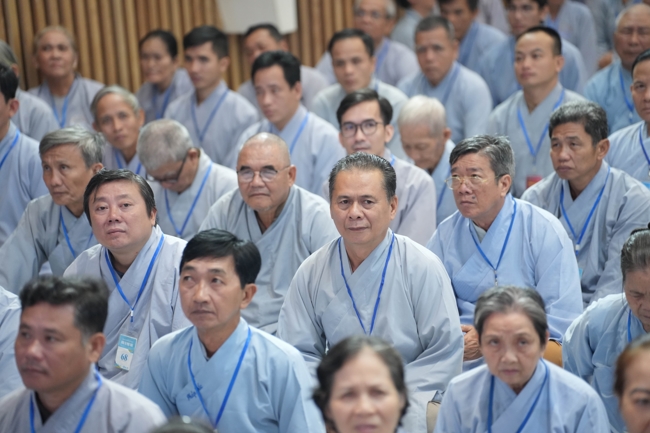 Pháp thoại Niệm Phật bền lâu không gián đoạn - TT. Thích Pháp Đăng | Khoá tu Phật thất 107.