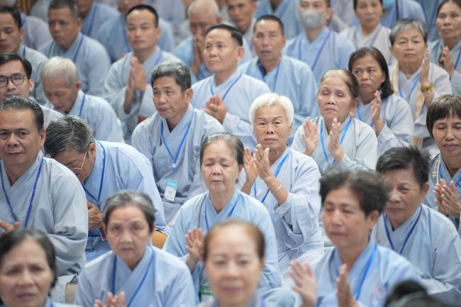 Pháp thoại Niệm Phật bền lâu không gián đoạn - TT. Thích Pháp Đăng | Khoá tu Phật thất 107.