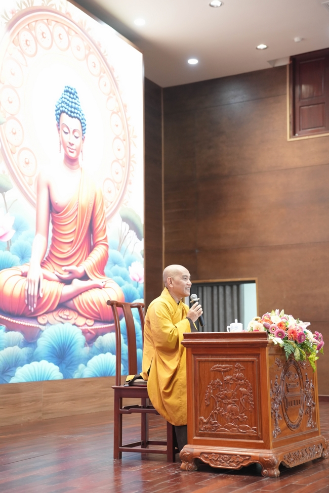 Pháp thoại Niệm Phật bền lâu không gián đoạn - TT. Thích Pháp Đăng | Khoá tu Phật thất 107.