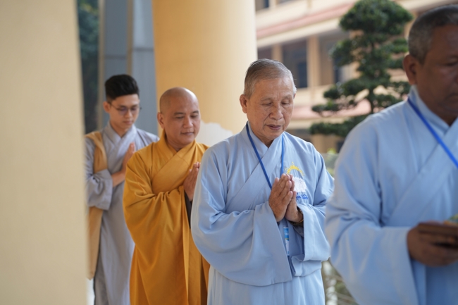 Pháp thoại Niệm Phật bền lâu không gián đoạn - TT. Thích Pháp Đăng | Khoá tu Phật thất 107.