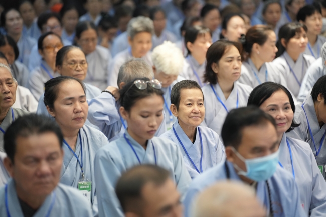 Pháp thoại Niệm Phật bền lâu không gián đoạn - TT. Thích Pháp Đăng | Khoá tu Phật thất 107.