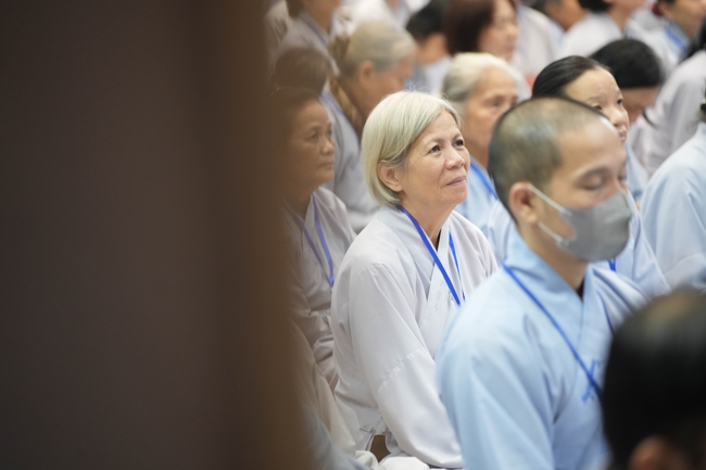 Pháp thoại Niệm Phật bền lâu không gián đoạn - TT. Thích Pháp Đăng | Khoá tu Phật thất 107.