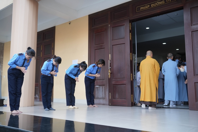 Pháp thoại Niệm Phật bền lâu không gián đoạn - TT. Thích Pháp Đăng | Khoá tu Phật thất 107.